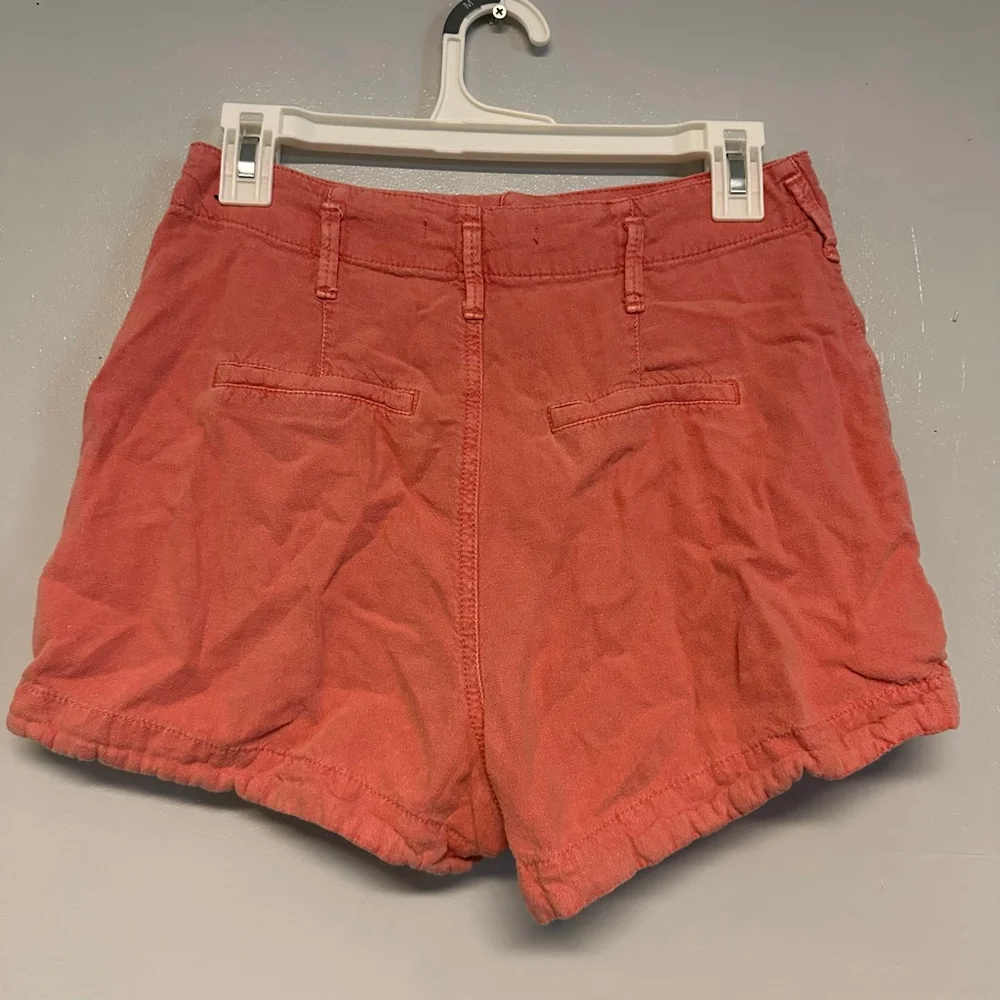 Women's Abercrombie & Fitch Coral High Waist Shorts Size small linen viscose